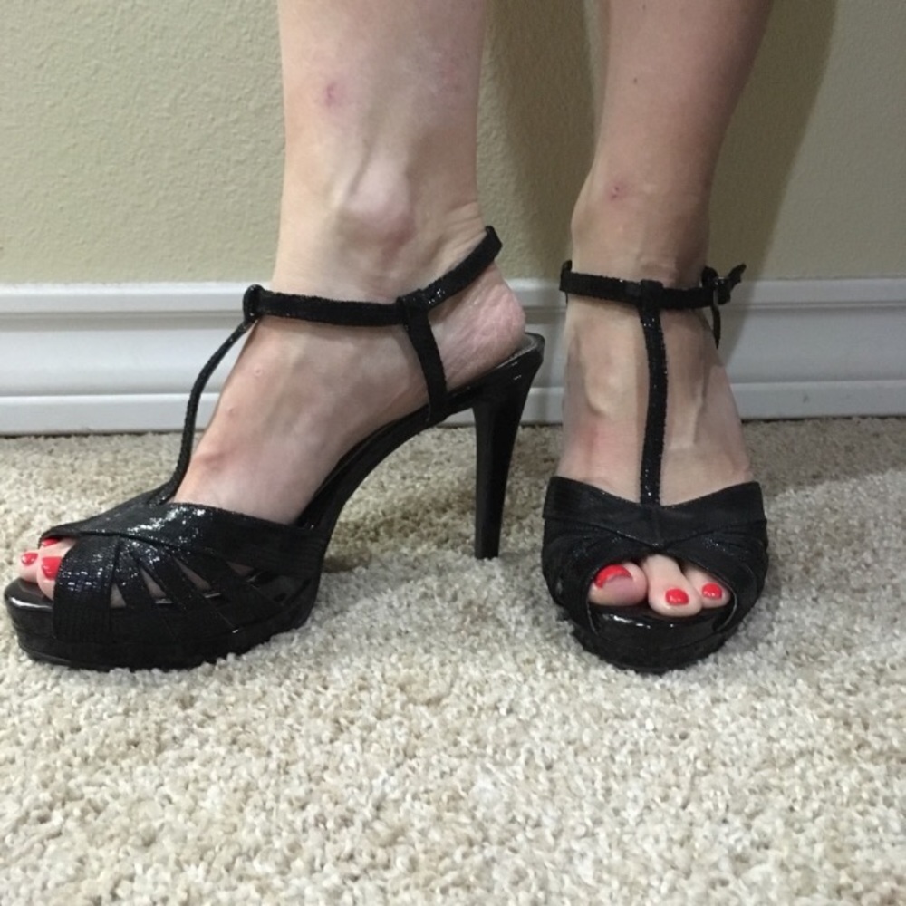Antonio Melani Black sparkle heels size 7 like New